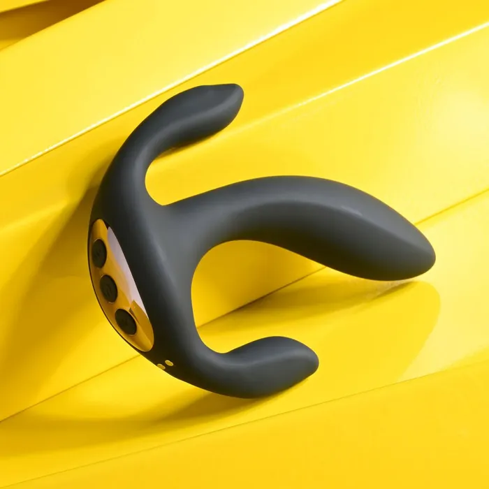 Vibrators Playboy Pleasure Playboy Pleasure TRIPLE THREAT Black USB Rechargeable Triple Probe Vibrator Vibrators Playboy Pleasure Playboy Pleasure TRIPLE THREAT Black USB Rechargeable Triple Probe Vibrator